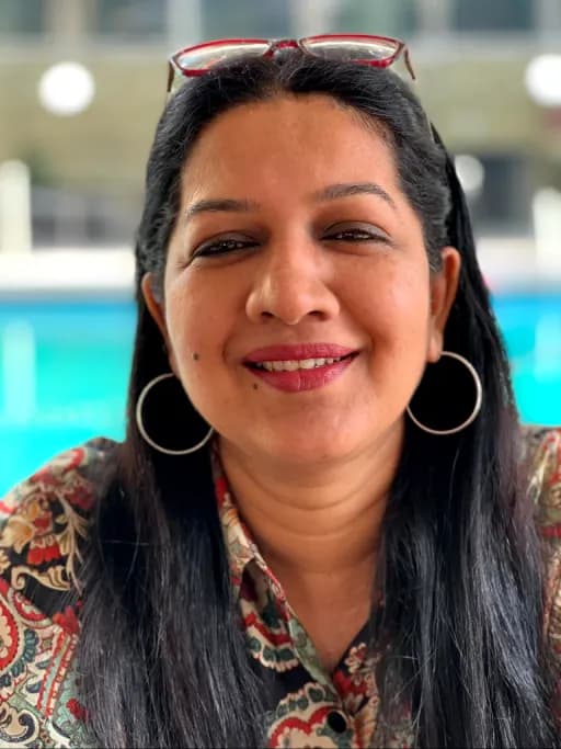 Priti, co-founder of Redlitchee